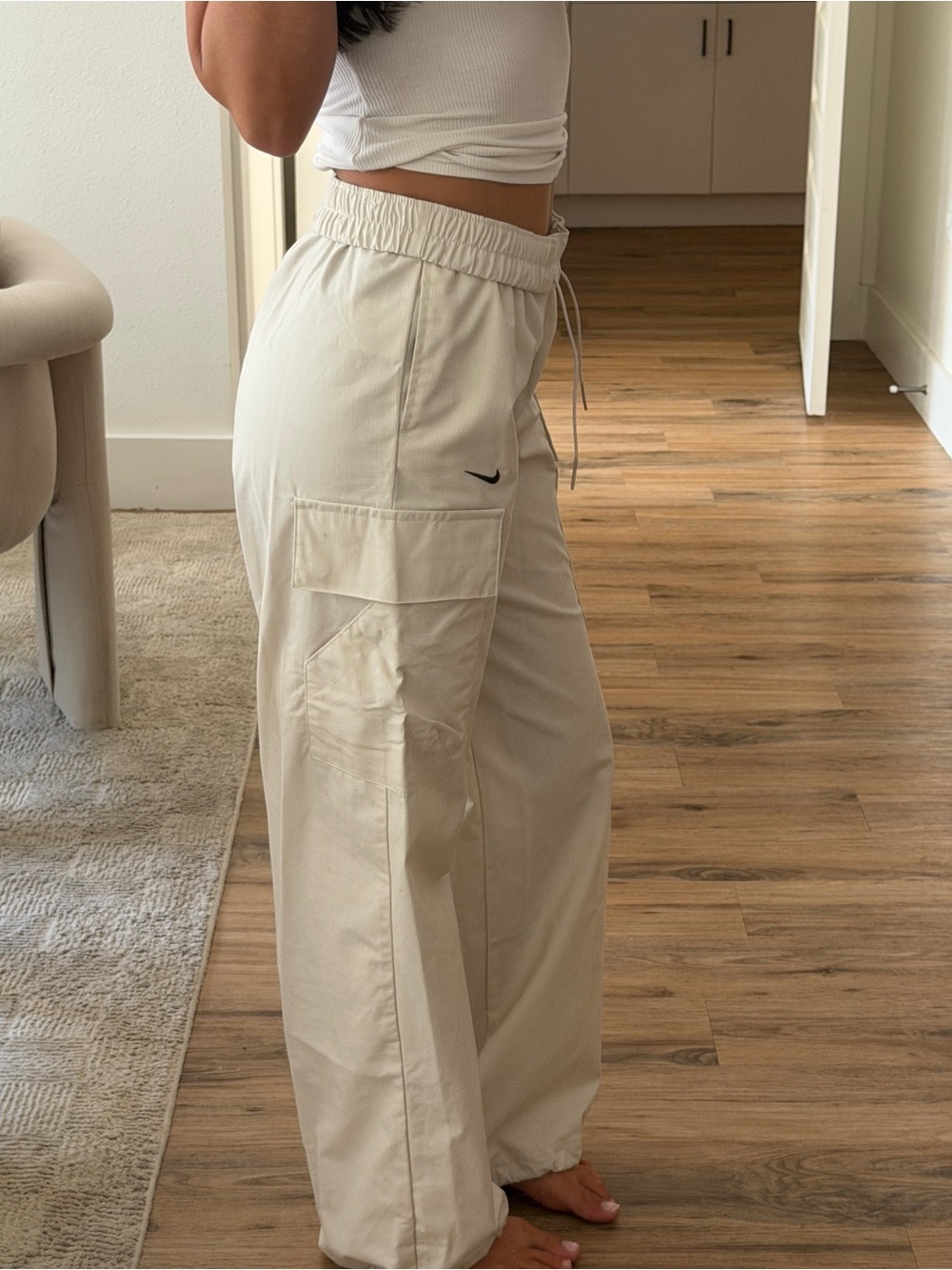 Nike Women's Cream Cargo Track Joggers - Picture 6 of 7